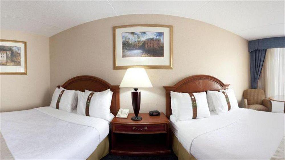 Days Hotel By Wyndham Williamsburg I-64 Extérieur photo