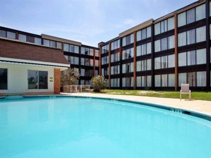 Days Hotel By Wyndham Williamsburg I-64 Extérieur photo