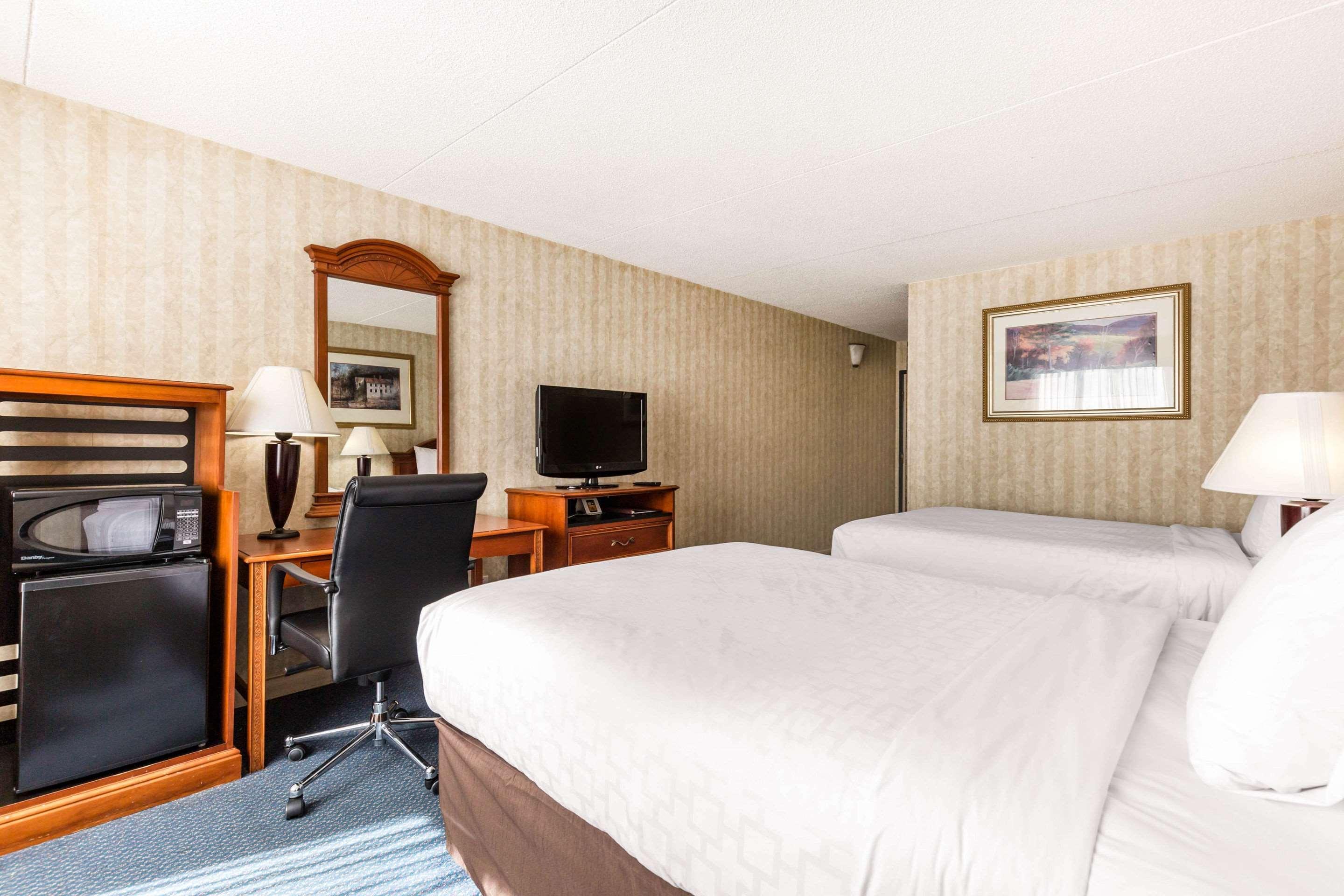 Days Hotel By Wyndham Williamsburg I-64 Extérieur photo